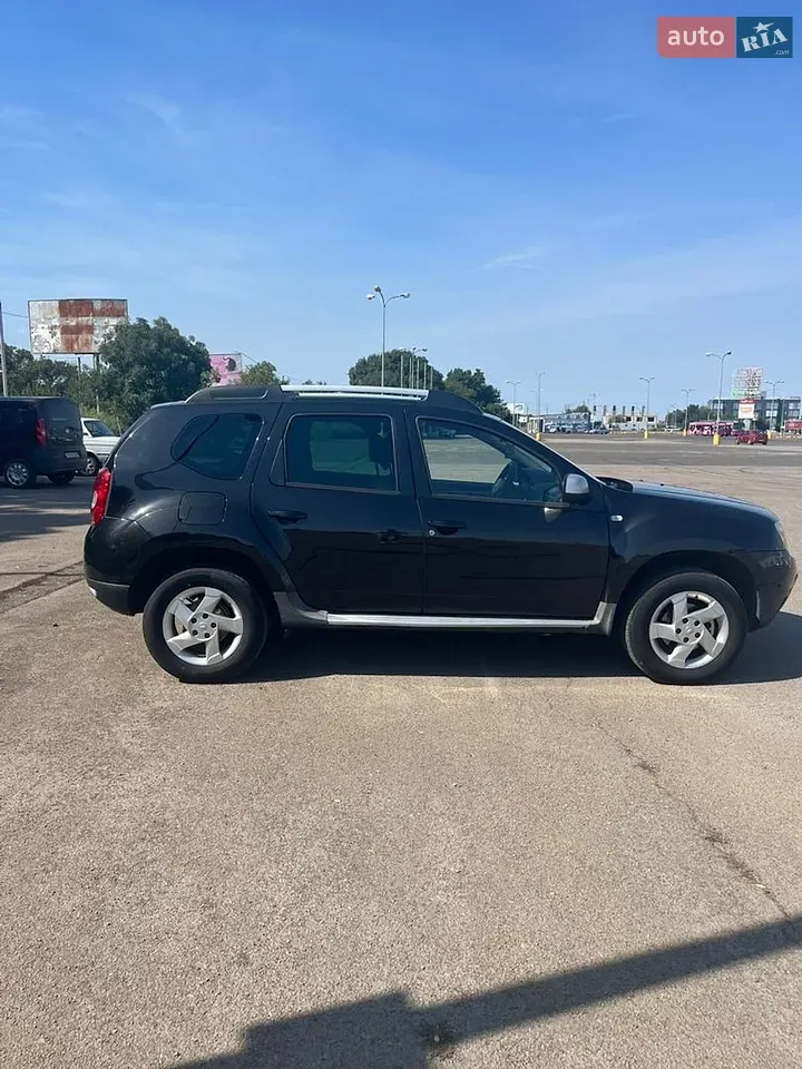 Dacia Duster 2011 photo 5