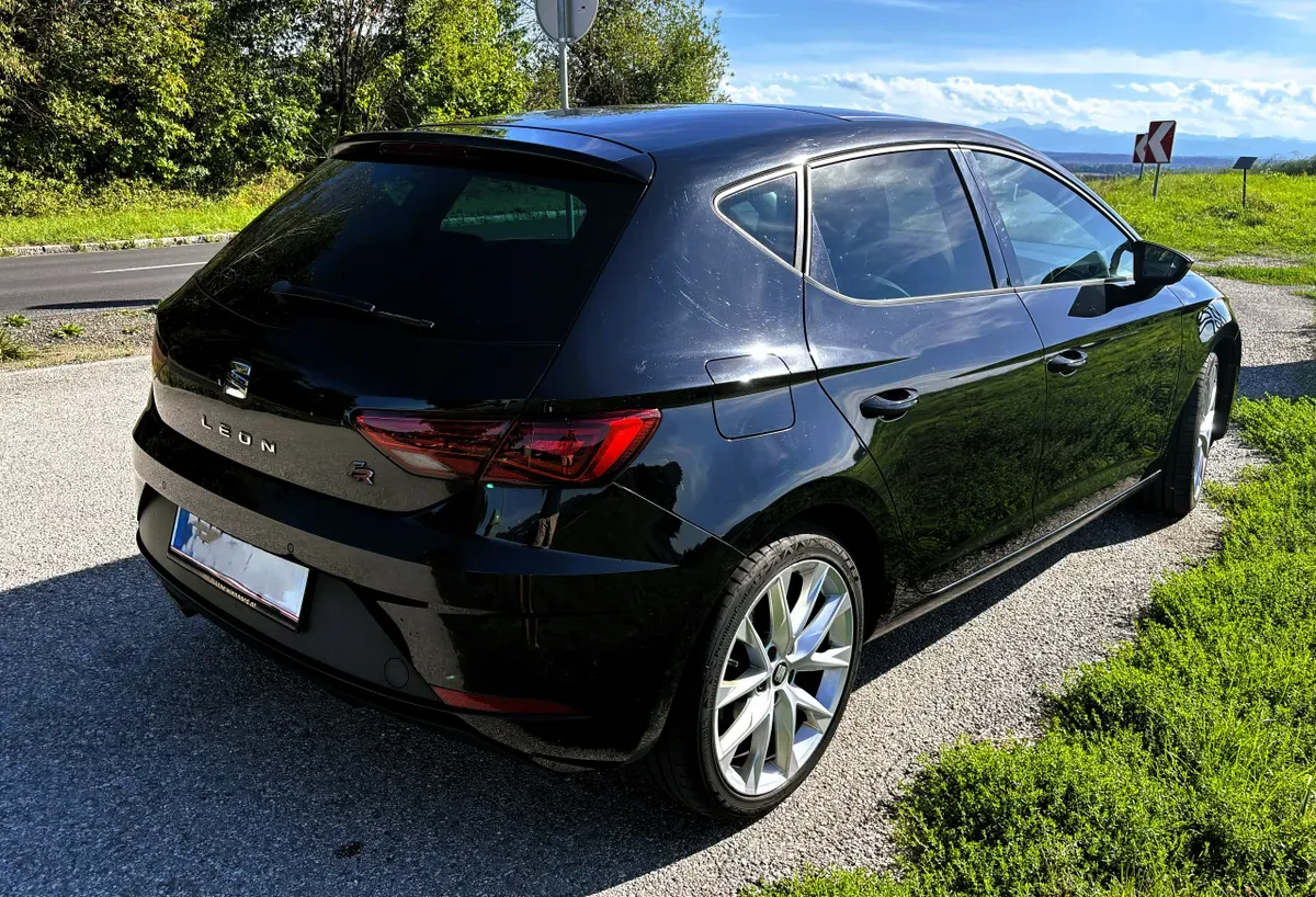 Seat Leon 2018 photo 2