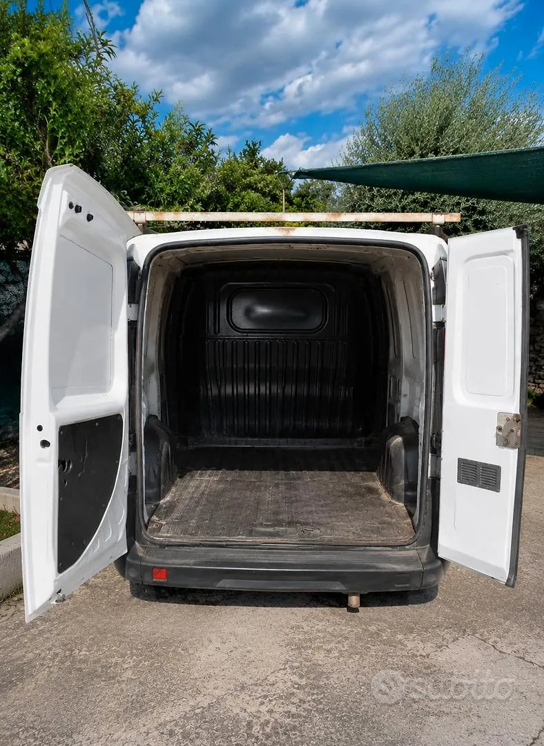 Fiat Doblo 2008 photo 5