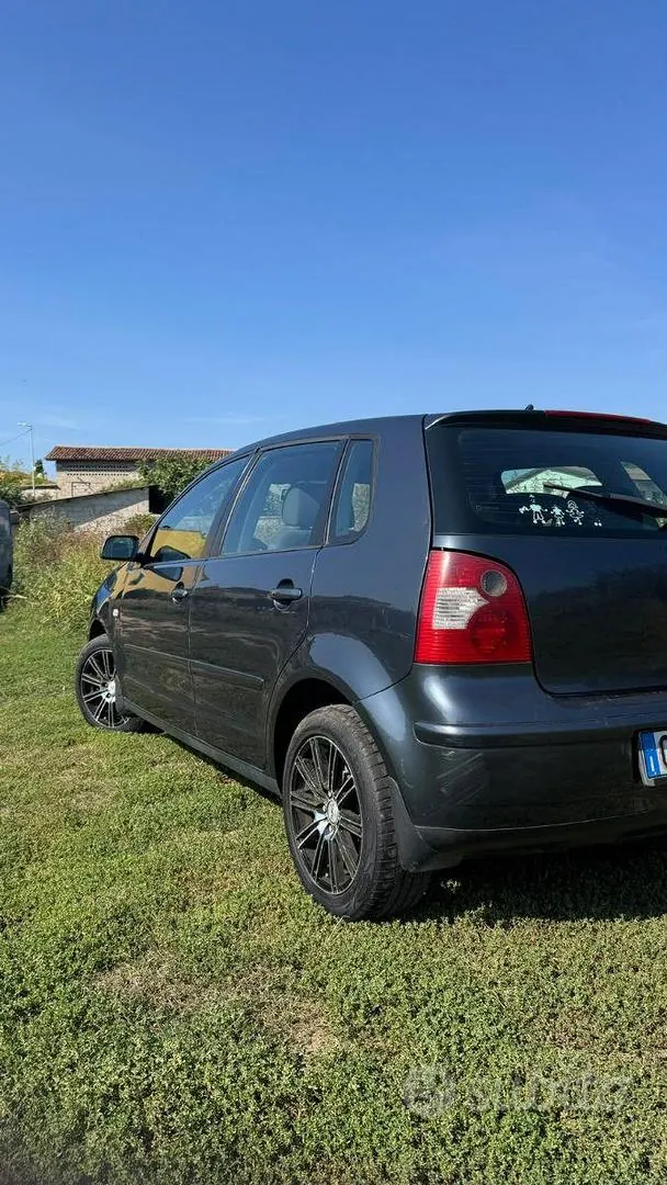 Volkswagen Polo 2005 photo 3