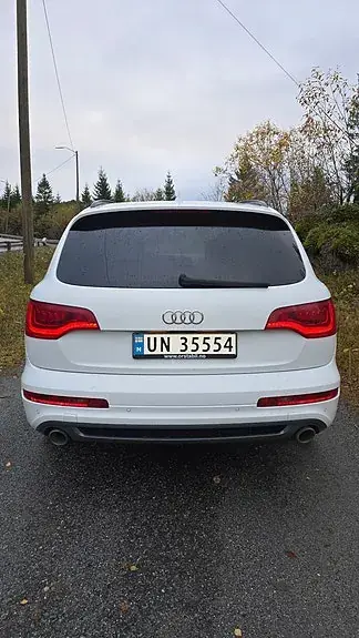Audi Q7 2012 photo 4