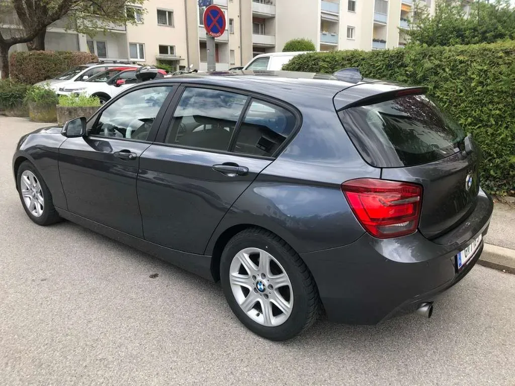 BMW 1 Series 2012 photo 2