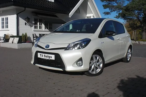 Toyota Yaris 2014 photo 4