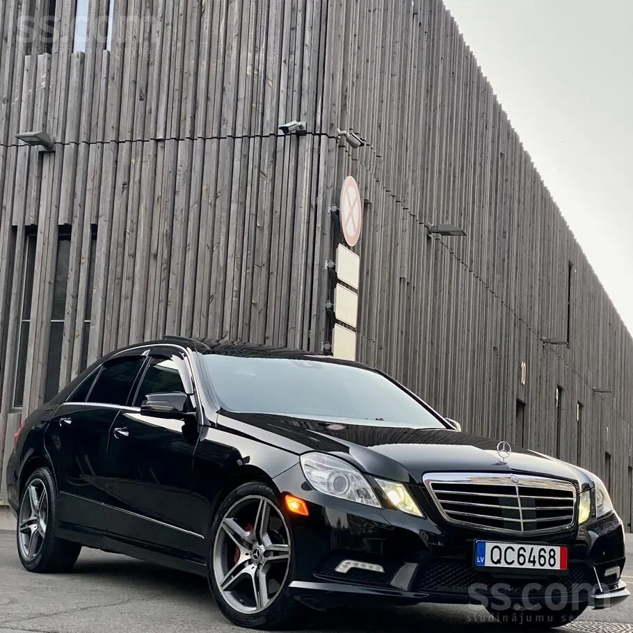 Mercedes-Benz E550 2011 photo 2