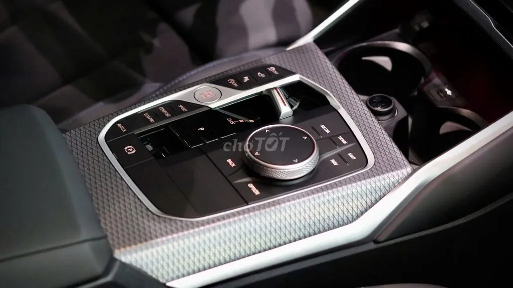 BMW 3 Series 2025 photo 4