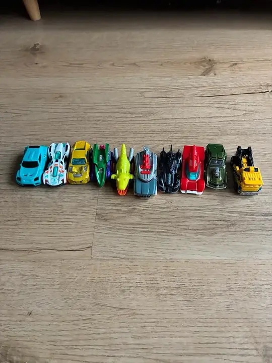 Hot Wheels Autos