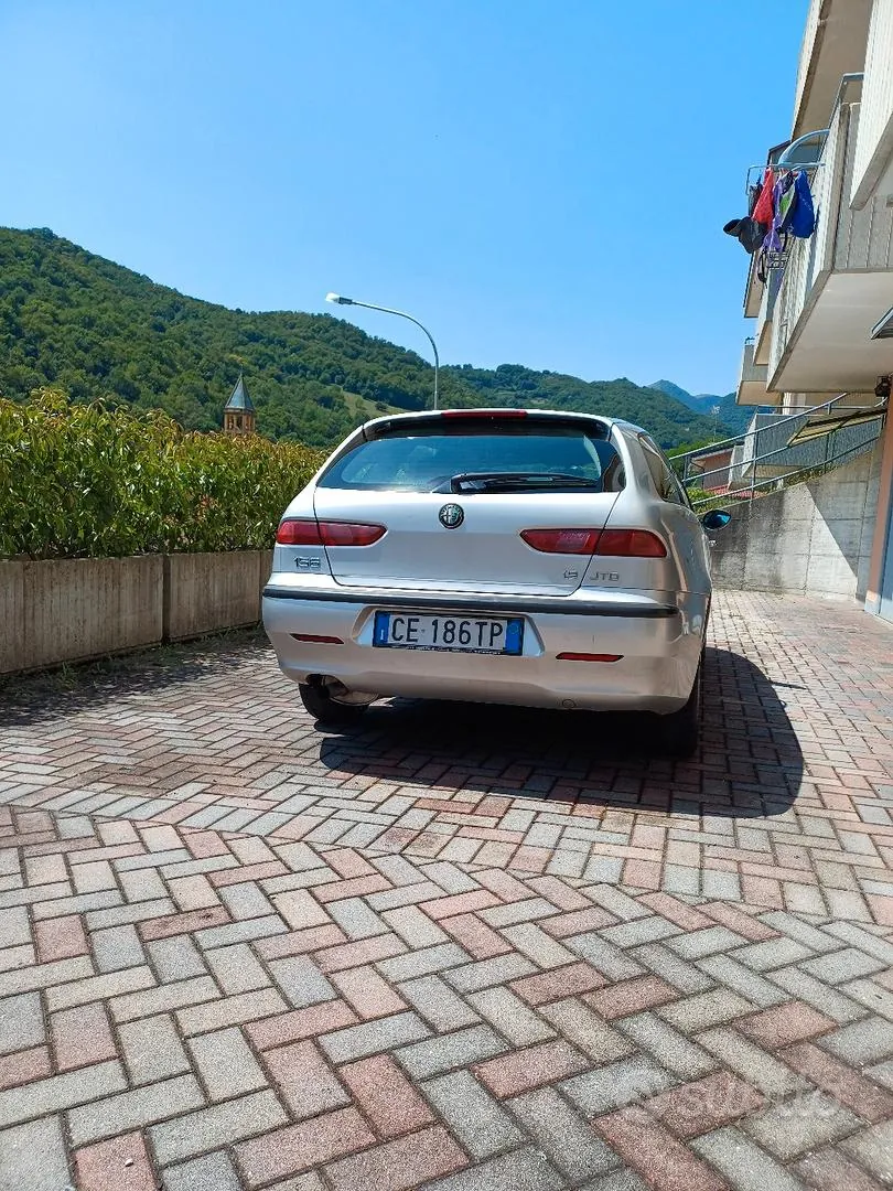 Alfa Romeo 156 2003 photo 2