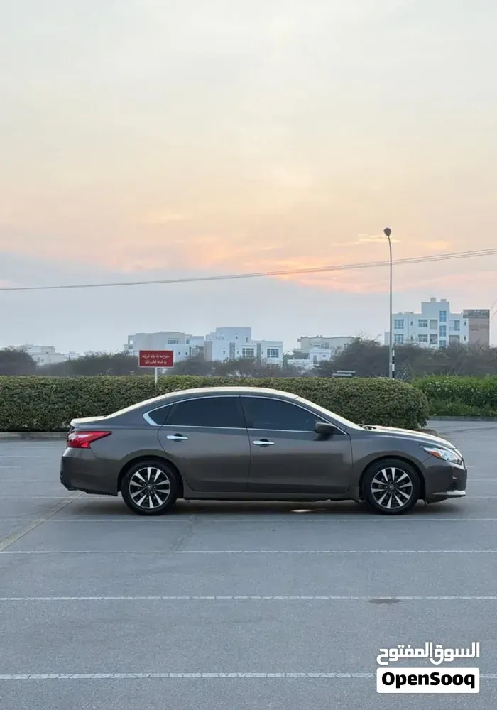 Nissan Altima 2017 photo 4