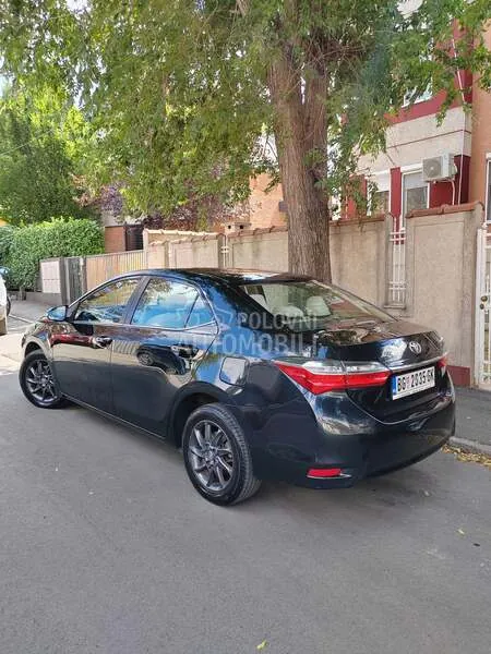 Toyota Corolla 2017 photo 3