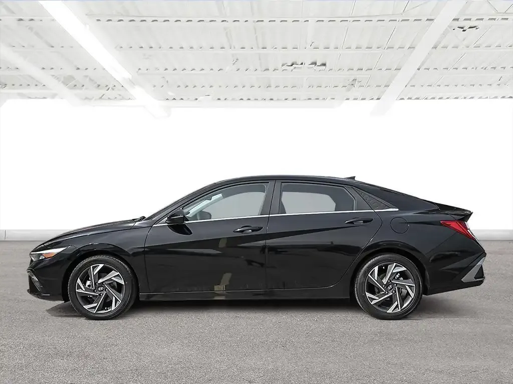 Hyundai Elantra 2026 photo 3