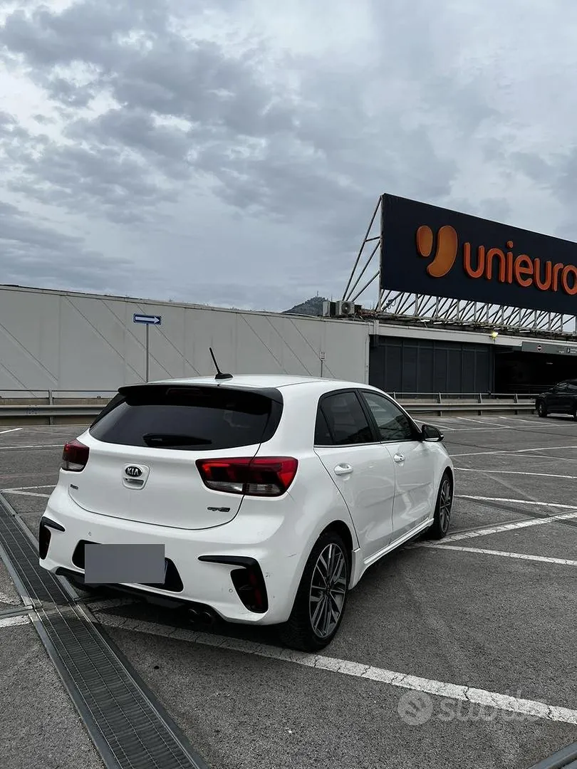 Kia Rio 2018 photo 4