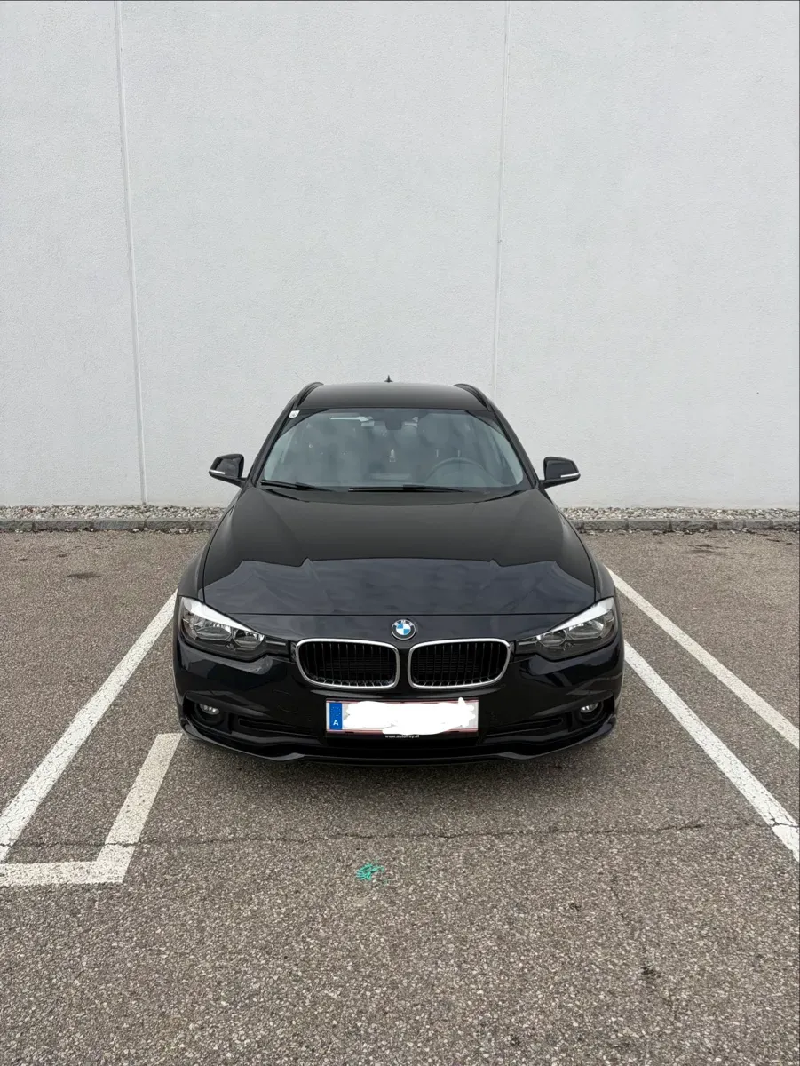 BMW 3 Series 2017 photo 2