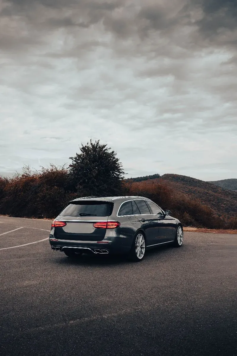 Mercedes-Benz Eklasse 2017 photo 3