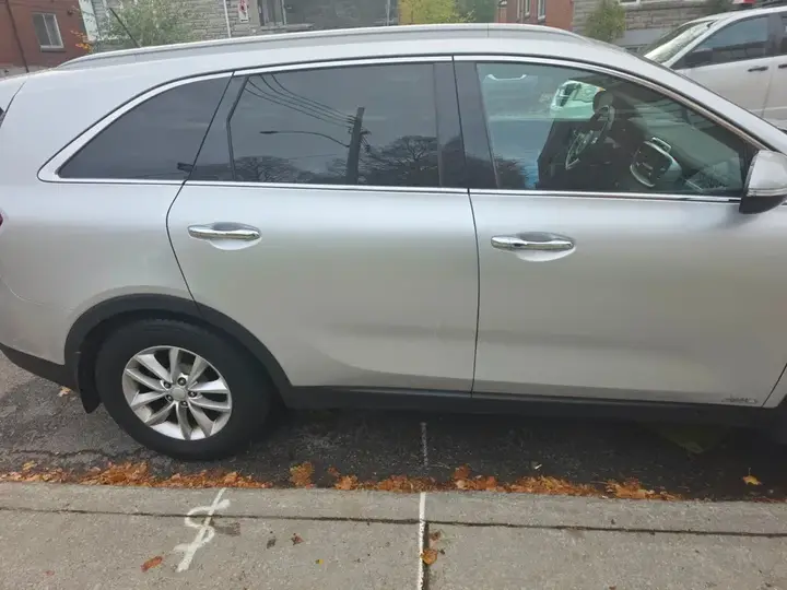 Kia Sorento 2016 photo 2
