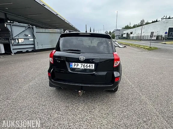 Toyota Rav4 2006 photo 4