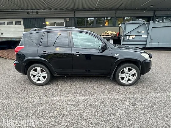 Toyota Rav4 2006 photo 3