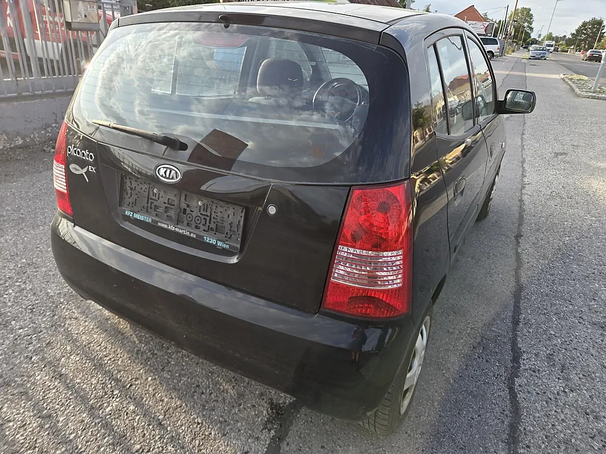 Kia Picanto 2005 photo 3