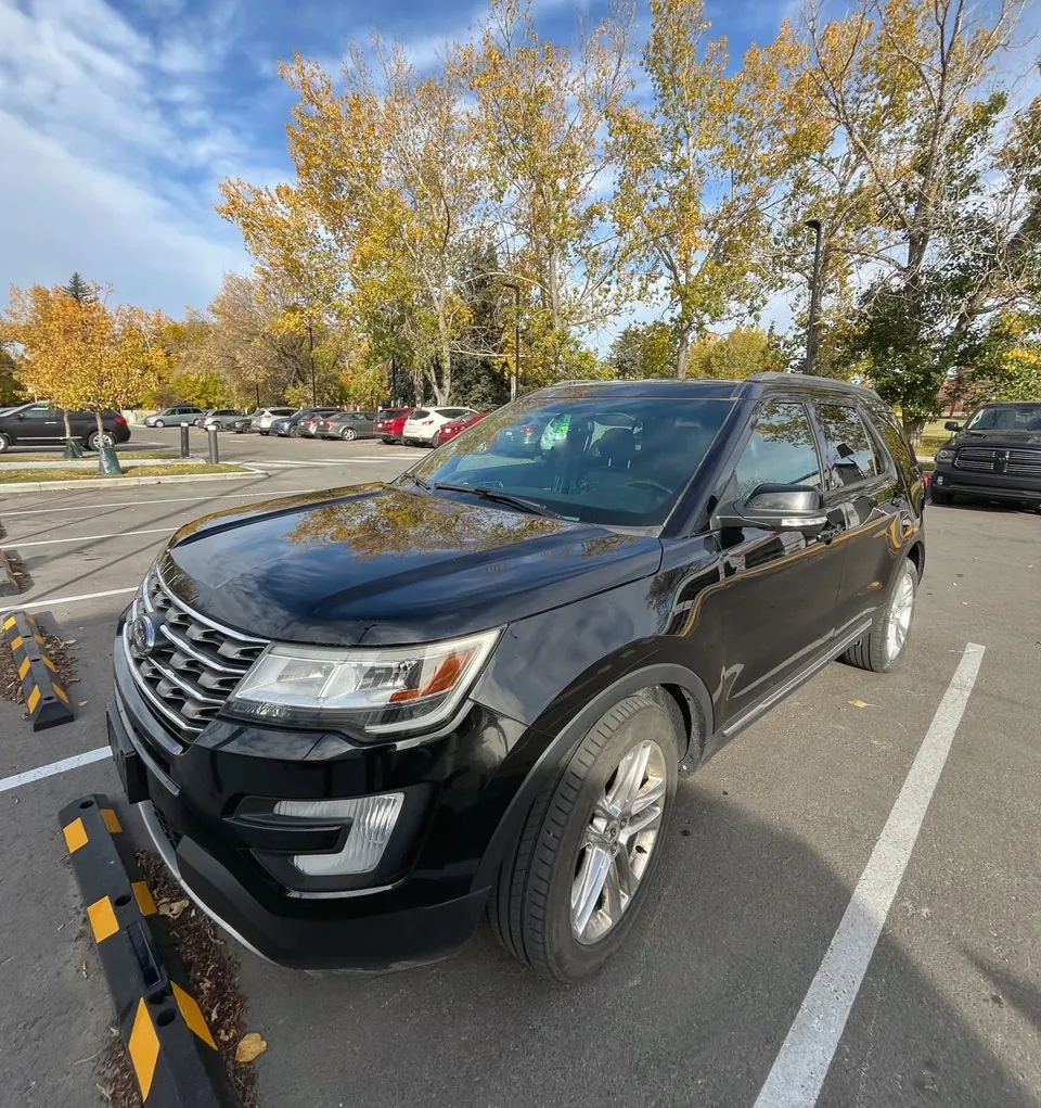 Ford Explorer 2016 photo 2
