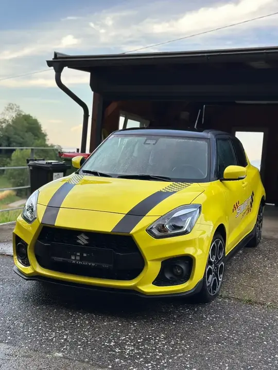 Suzuki Swift 2018 photo 2