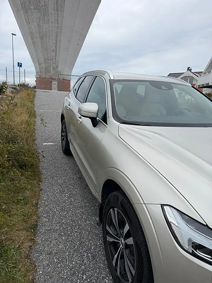 Volvo Xc60 2020 photo 2