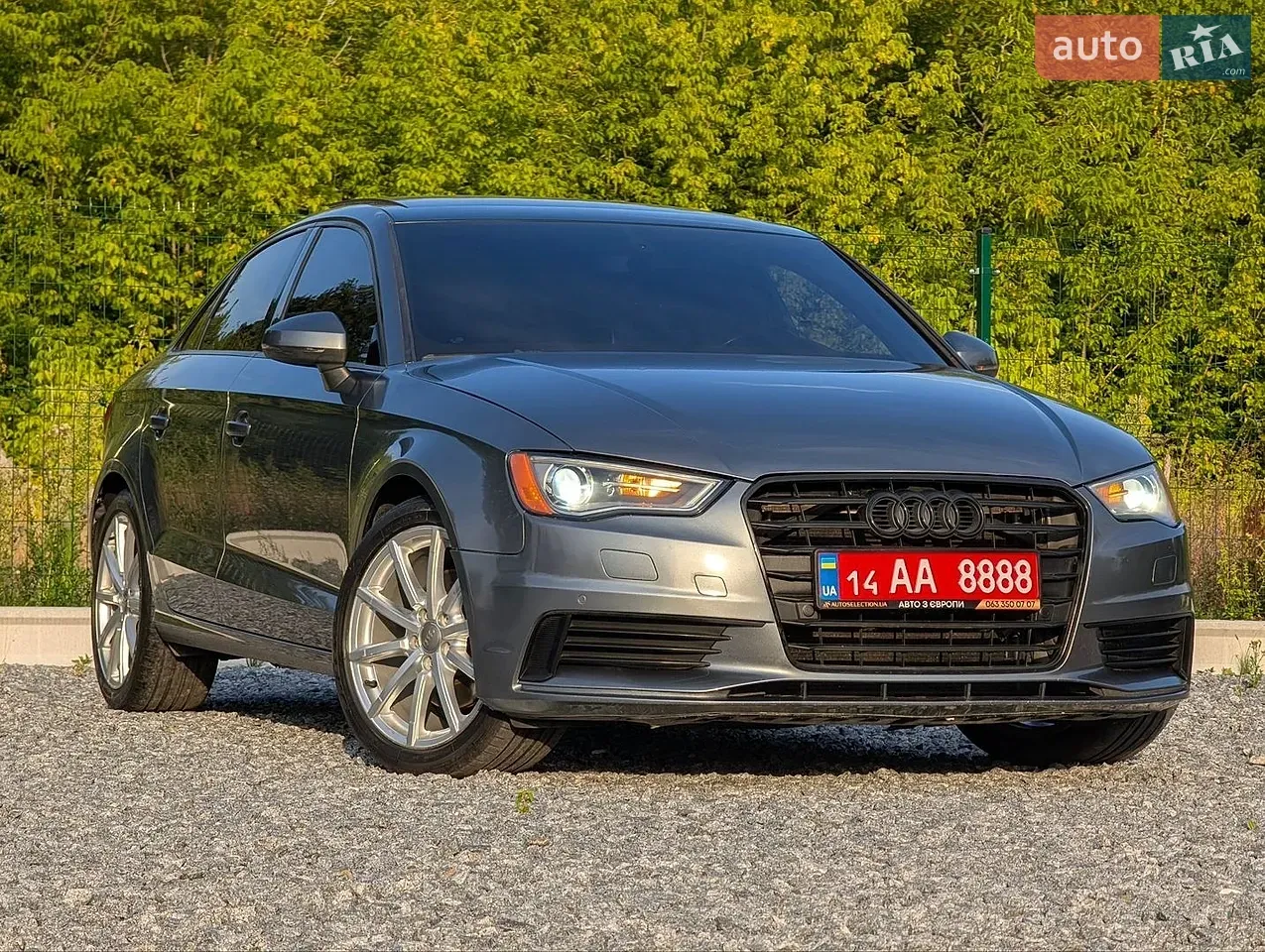 Audi A3 2015 photo 3