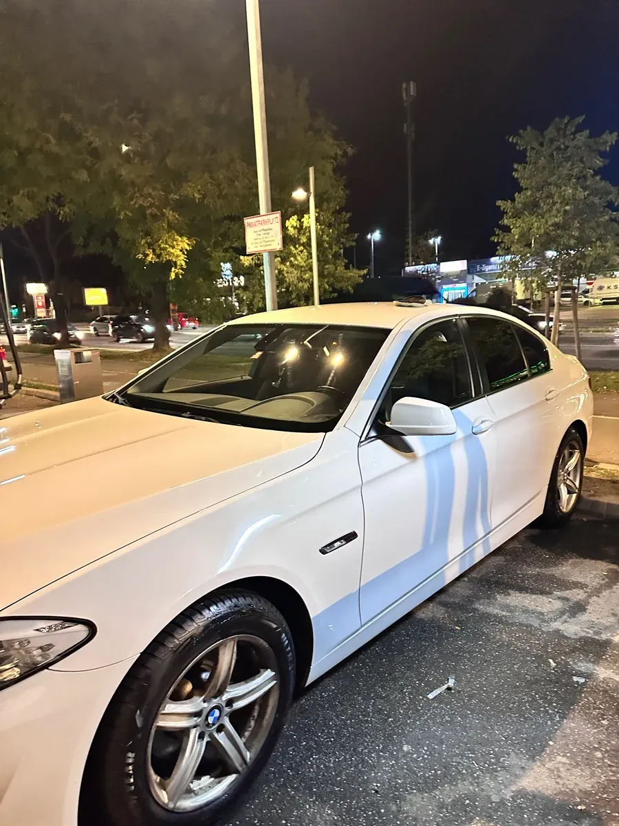 BMW 5 Series 2010 photo 3