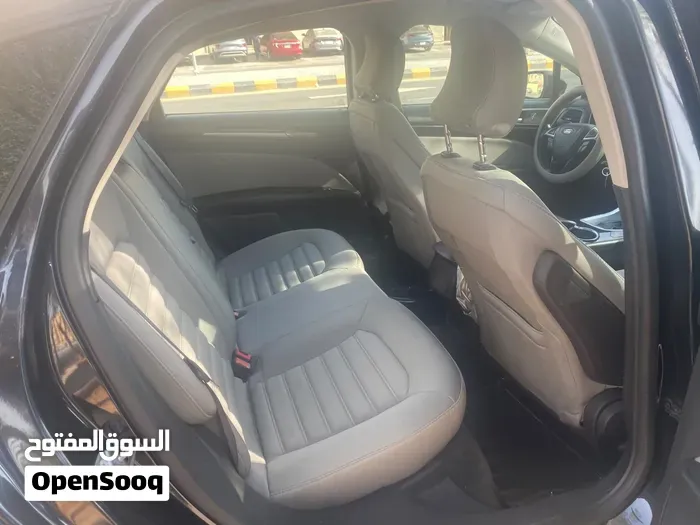 Ford Fusion 2015 photo 2