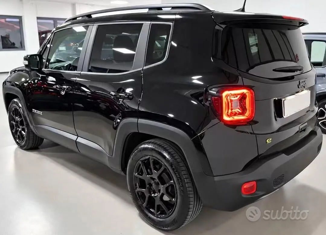 Jeep Renegade 2023 photo 4