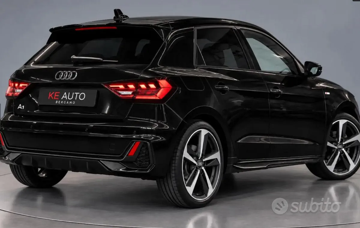 Audi A1 2025 photo 5