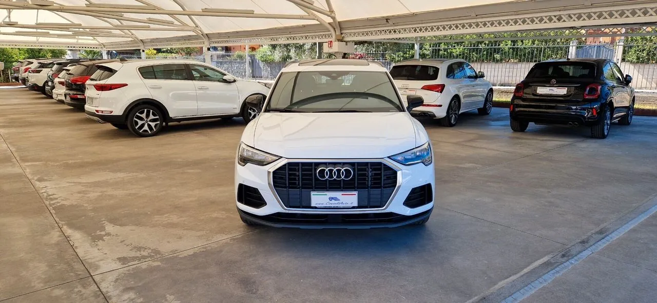 Audi Q3 2022 photo 3
