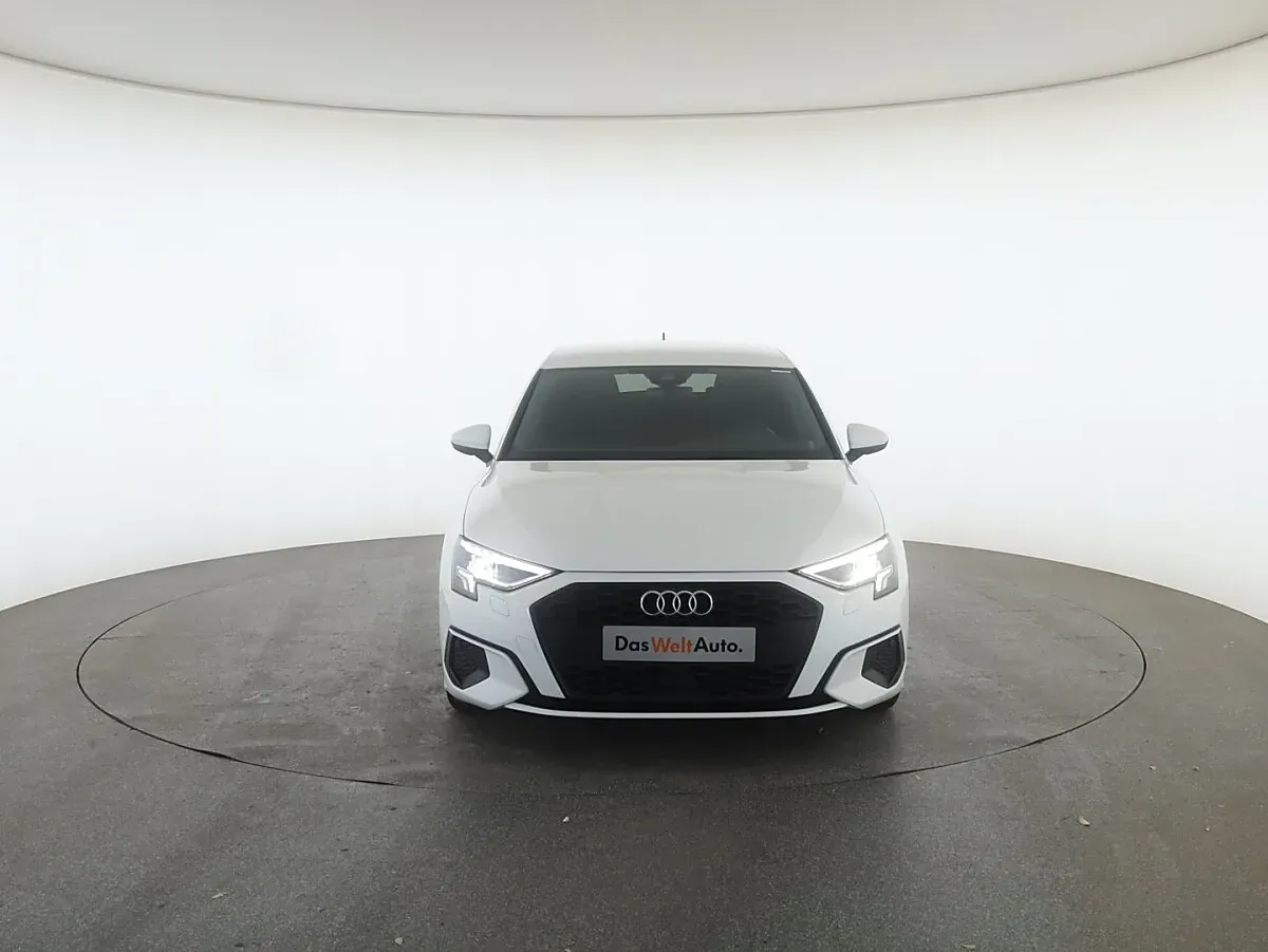 Audi A3 2021 photo 3