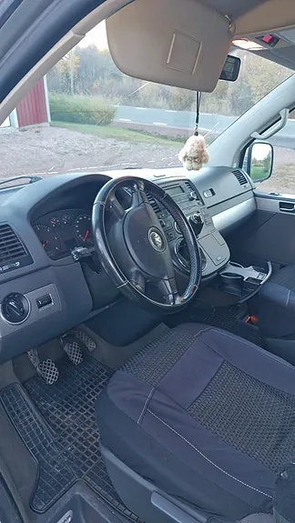 Volkswagen Multivan 2008 photo 5