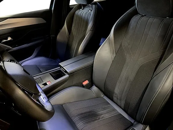 Peugeot 408 2023 photo 5