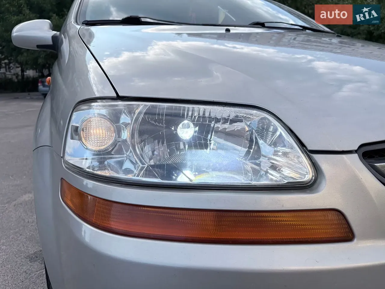 Chevrolet Aveo 2005 photo 2