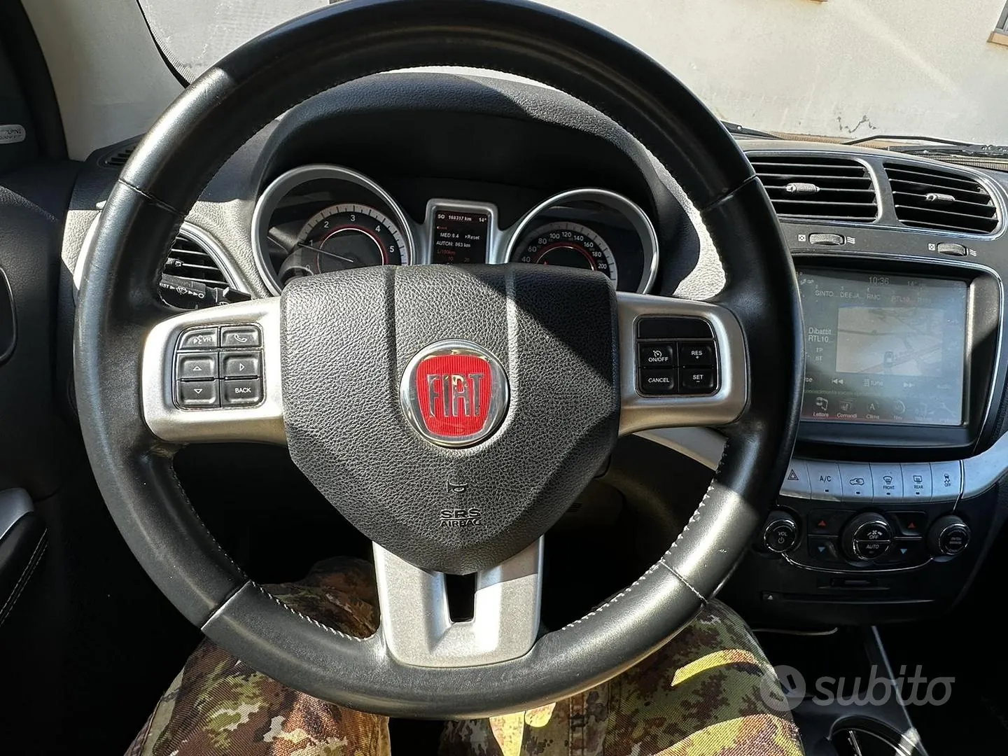 Fiat Freemont 2012 photo 3