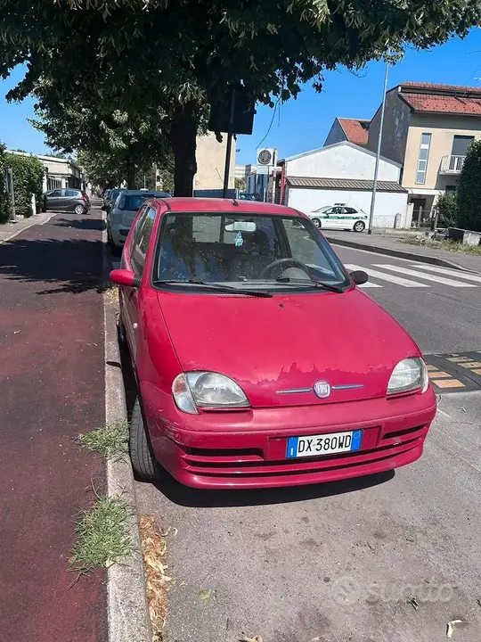 Fiat 600 2009 photo 2
