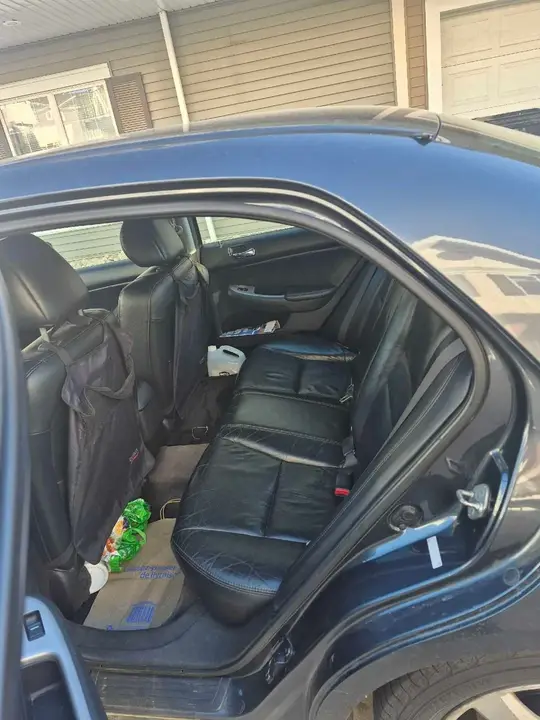 Honda Accord 2005 photo 3