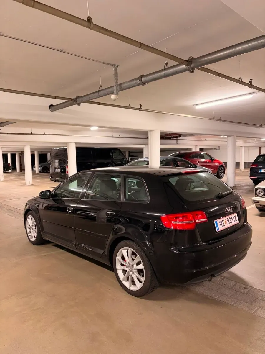 Audi A3 2011 photo 3