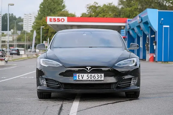 Tesla Model S 2019 photo 2