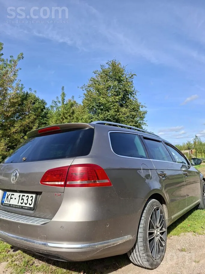 Volkswagen Passat 2012 photo 3