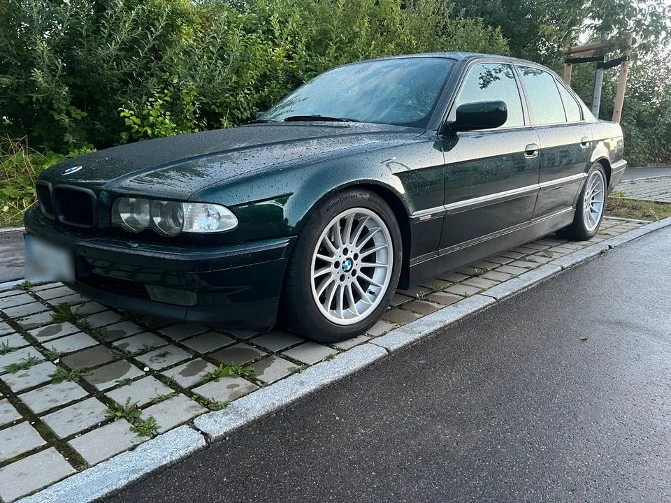 BMW 740I
