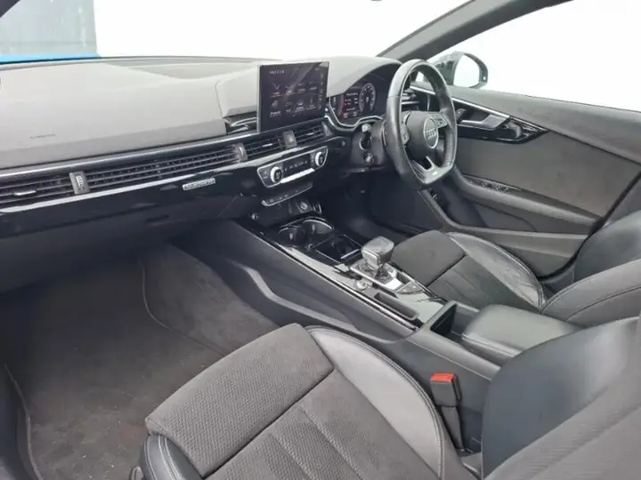 Audi A4 Avant 2020 photo 5