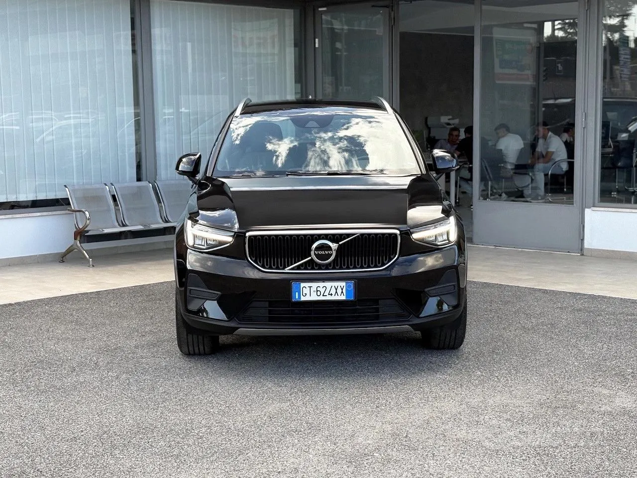 Volvo Xc40 2024 photo 2