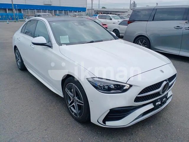 Mercedes-Benz C200