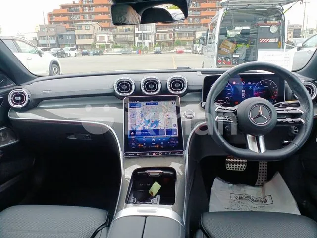 Mercedes-Benz C200 2025 photo 5