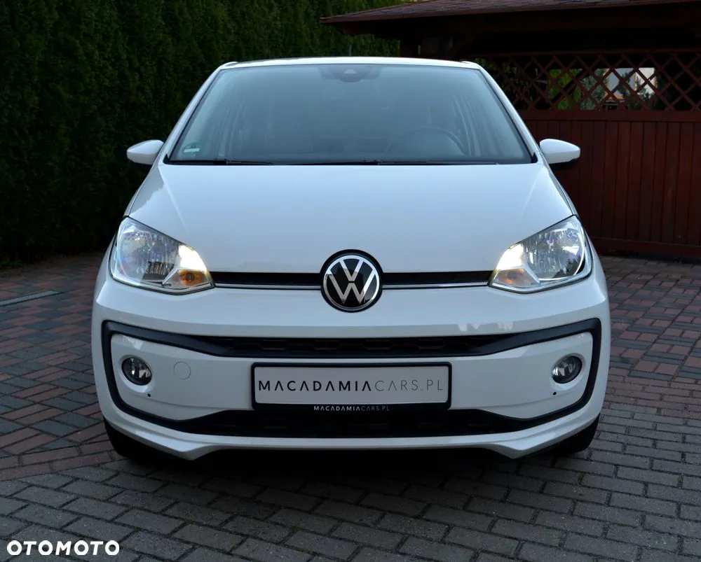 Volkswagen Up 2021 photo 2