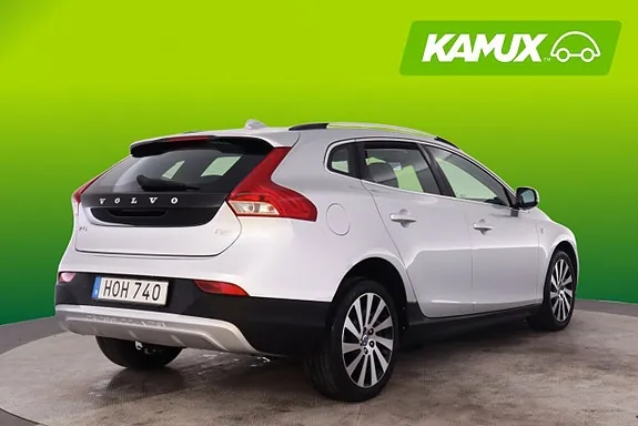 Volvo V40 Cross Country 2015 photo 4
