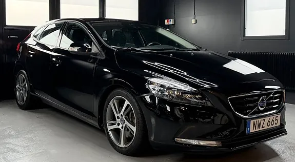 Volvo V40 2016 photo 2