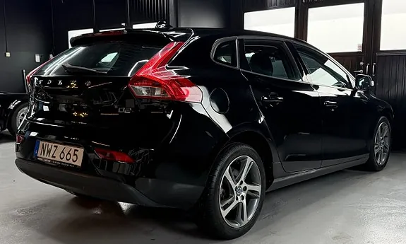 Volvo V40 2016 photo 4