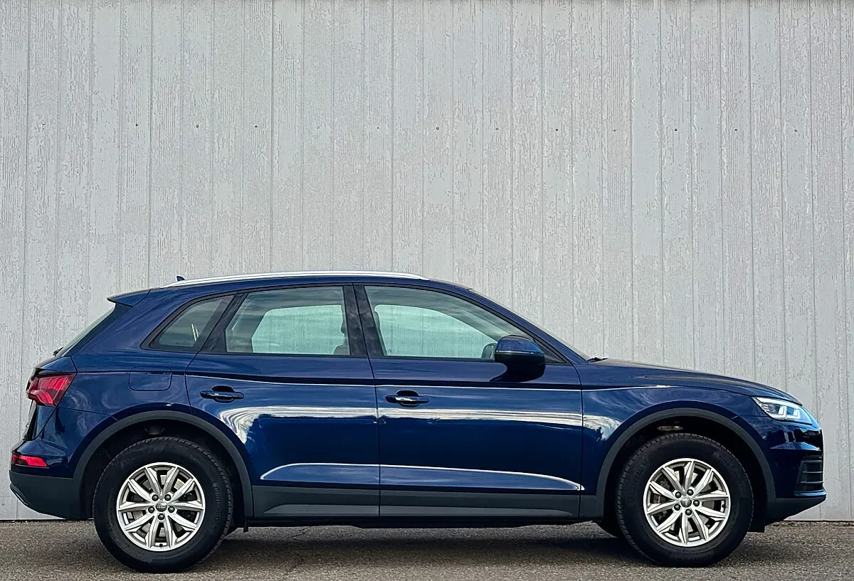 Audi Q5 2017 photo 2
